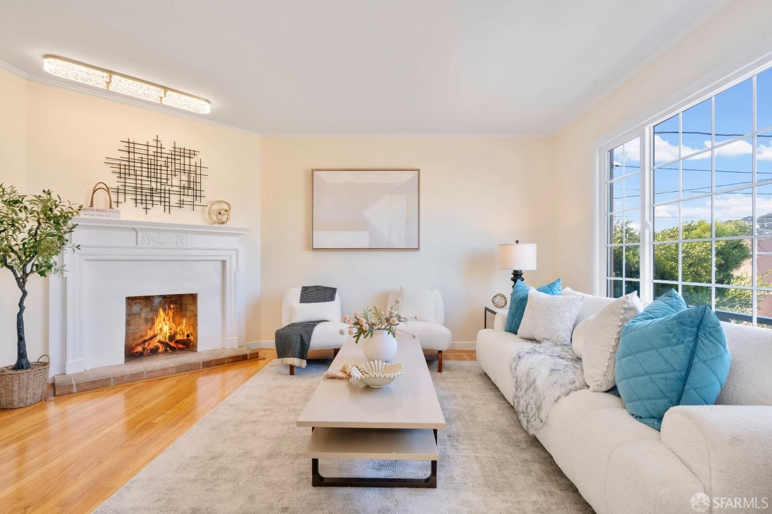 Property Photo: 175 Gaven Street CA 94134
