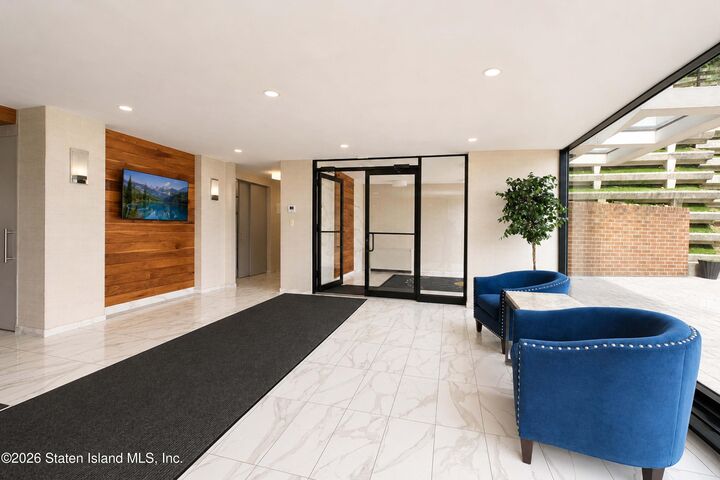 Property Photo:  755 Narrows Road N 506  NY 10304 