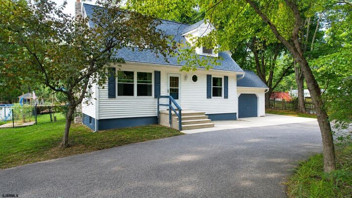 Property Photo:  131 Asbury Road  NJ 08234-7104 