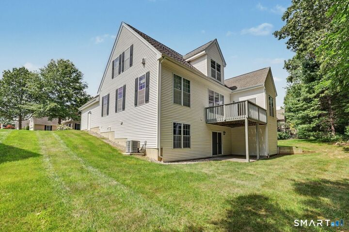 Property Photo:  13 Kenington Road 13  CT 06001 