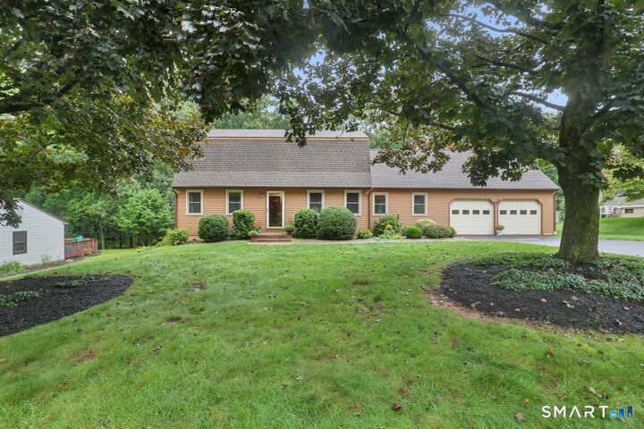 Property Photo: 190 Valley View Road CT 06040