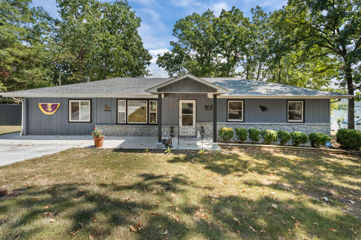 Property Photo:  308 Erie Street  MO 65616 