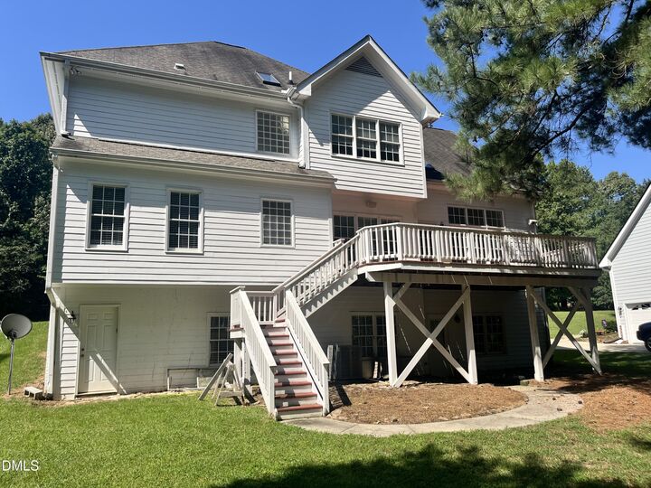 Property Photo:  206 Wendover Lane  NC 27713 