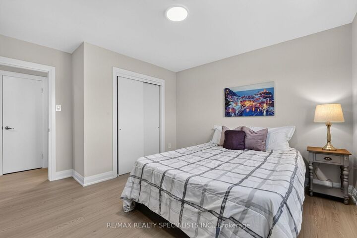 Property Photo:  426 Queenston Street 33  ON L2P 2Y2 