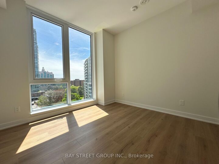 Property Photo:  15 Ellerslie Avenue 805  ON M2N 0L7 
