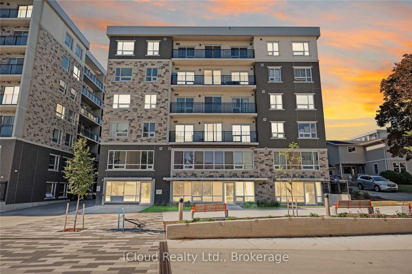 Property Photo:  275 Larch Street A207  ON N2L 3R2 
