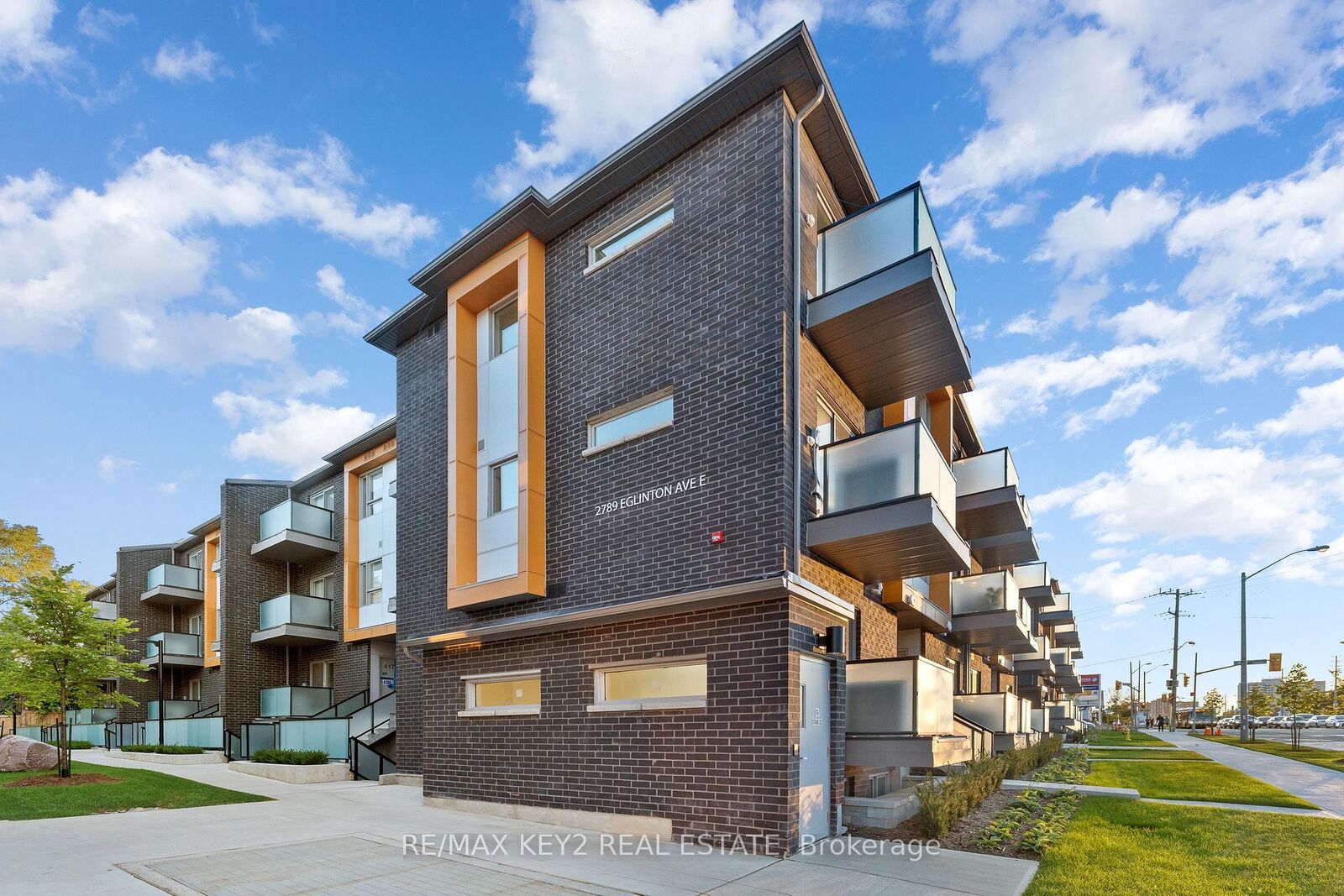 Property Photo:  2789 Eglinton Avenue E 407  ON M1J 0B3 