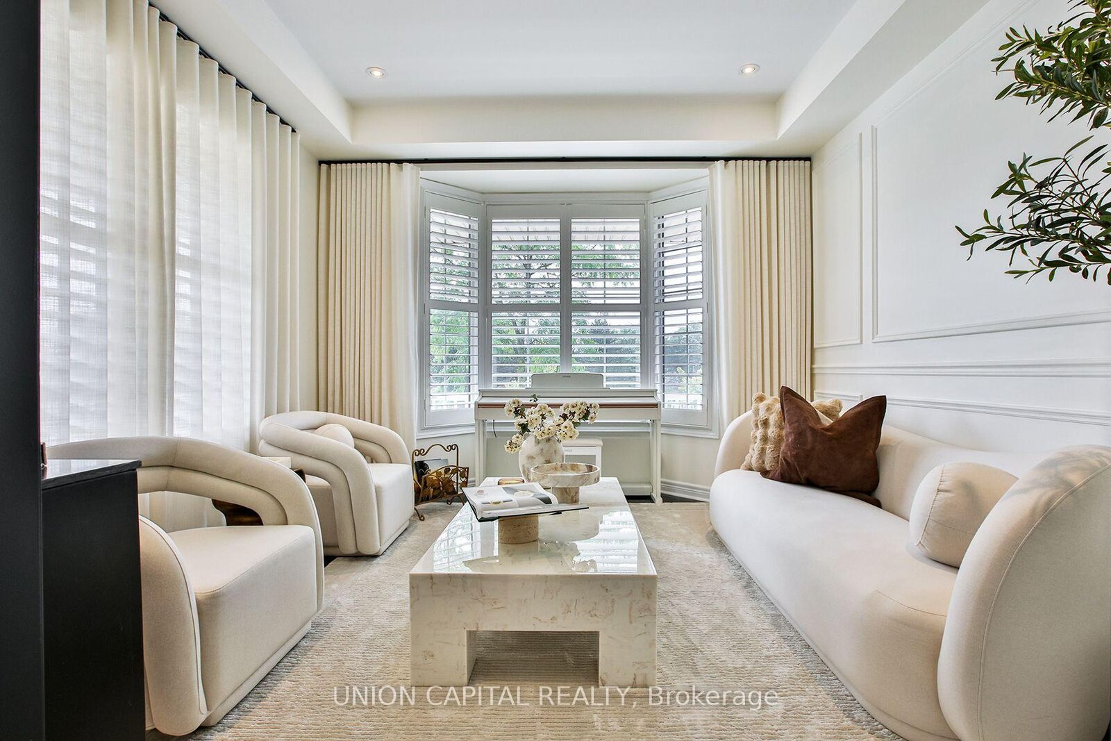Property Photo:  50 Christian Ritter Drive  ON L6C 0W1 