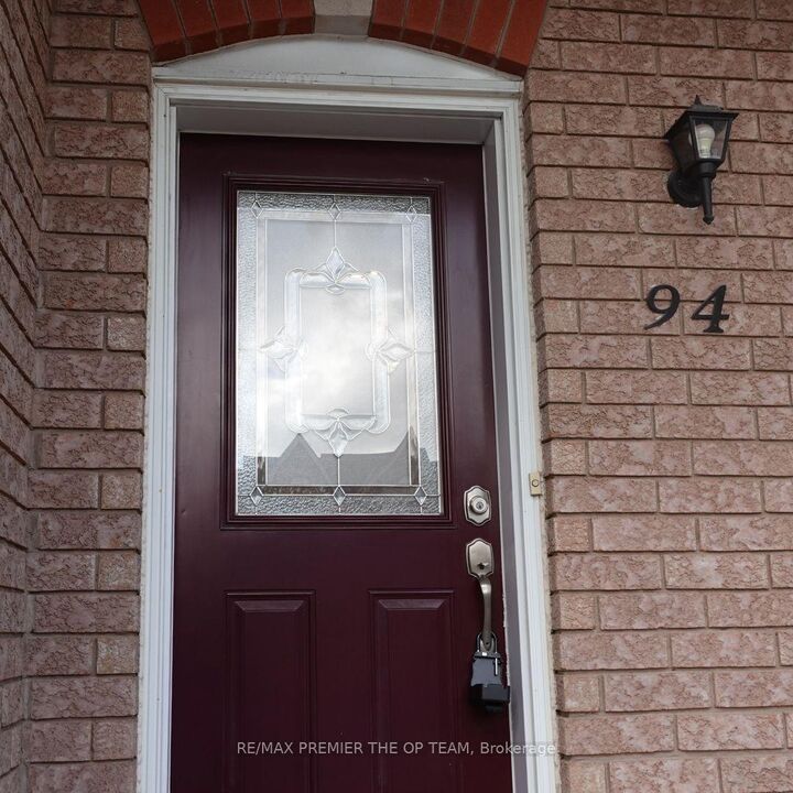 Property Photo:  94 Kelso Crescent  ON L6A 2K6 