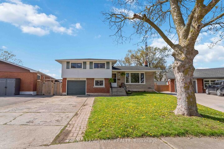Property Photo:  4485 Queensway Crescent  ON L2E 5R5 