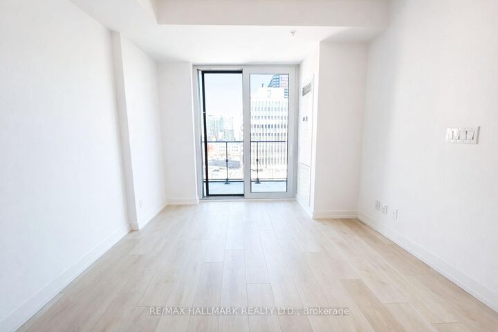 Property Photo:  75 James Street S 713  ON L8P 2Y9 