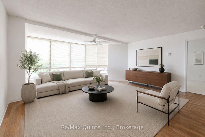 Property Photo:  350 Front Street 604  ON K8N 5M5 