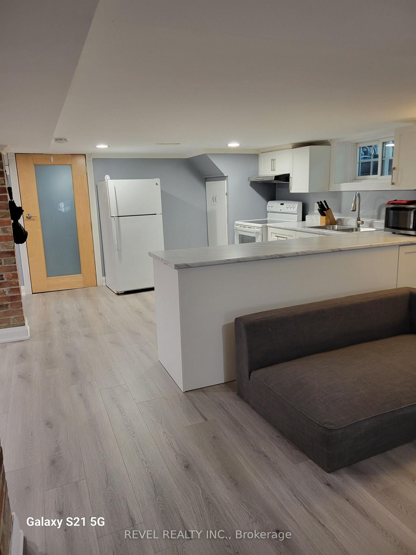Property Photo:  31 Sackville Street  ON L7E 1B8 