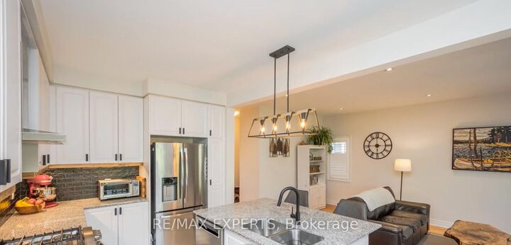 Property Photo: 4015 Cachet Court ON L0R 1B4