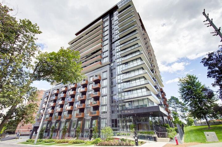 Property Photo:  21 Park Street E 202  ON L5G 1L7 