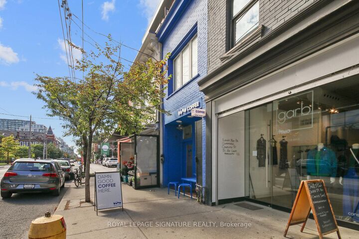 Property Photo:  1048 Queen Street W Upper  ON M6J 1H7 