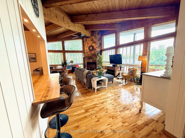 Property Photo:  6 Chrustie Road  ON P0X 1C0 