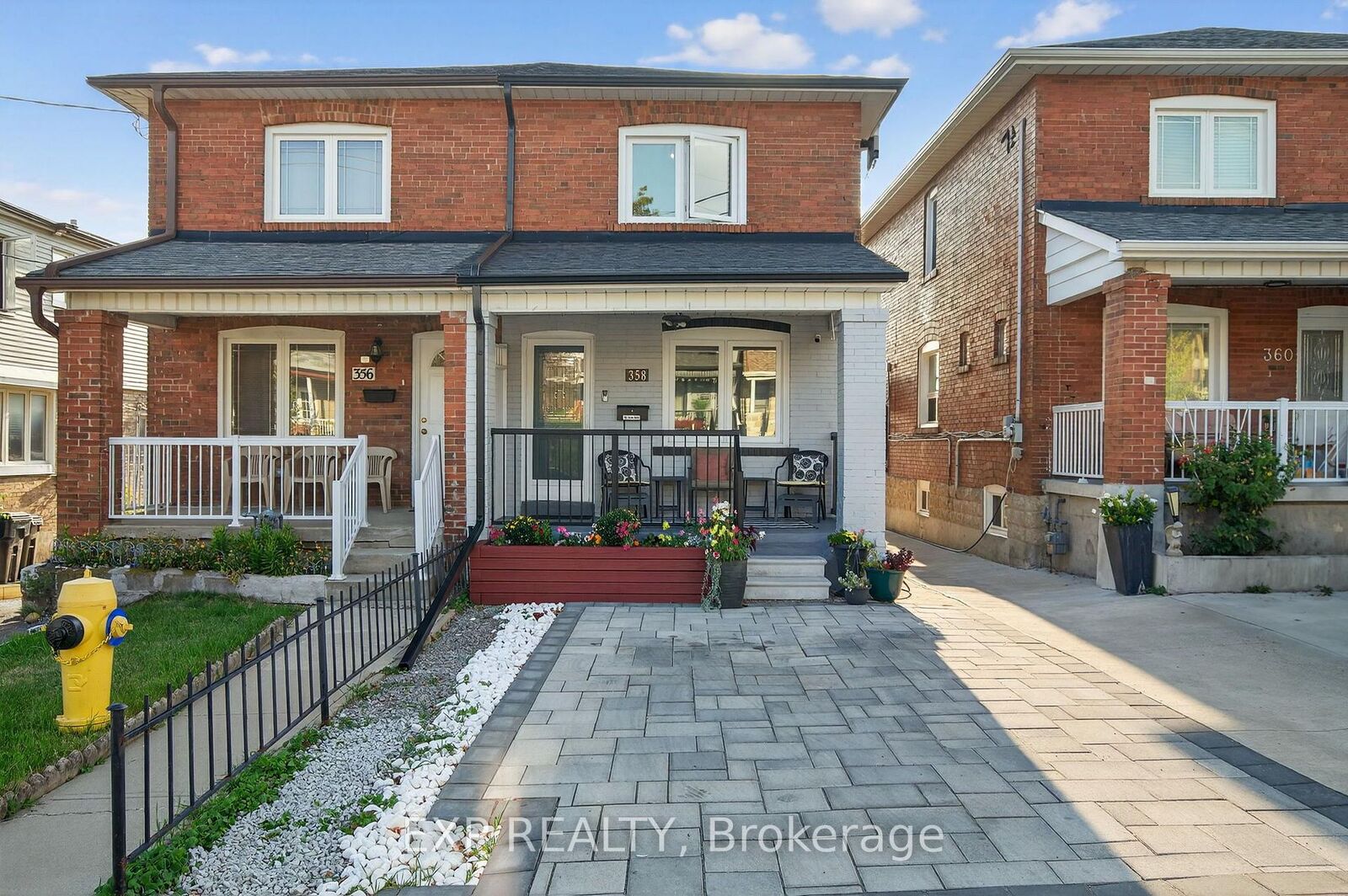Property Photo:  358 McRoberts Avenue  ON M6E 4P9 