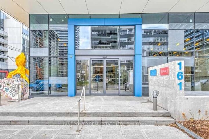 Property Photo:  161 Roehampton Avenue 607  ON M4P 0C8 