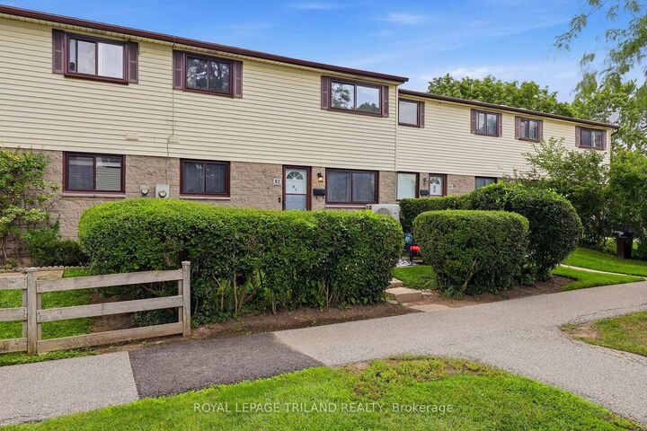 Property Photo:  825 Dundalk Drive 81  ON N6C 3V6 