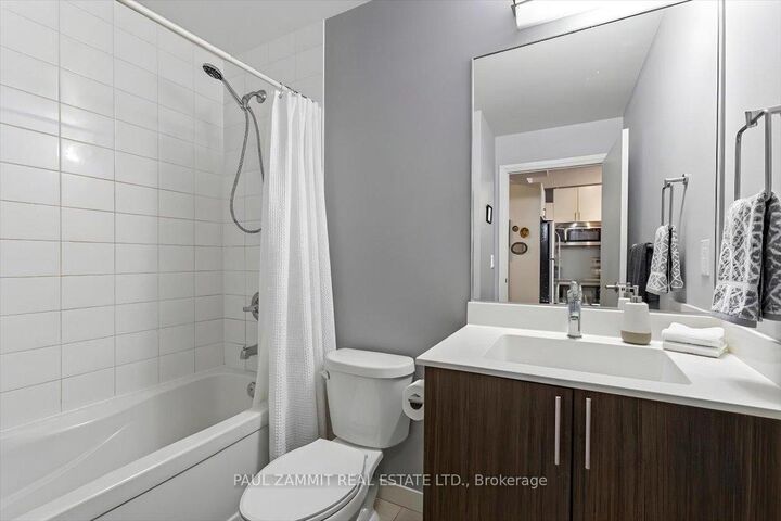 Property Photo:  17 Kenaston Gardens 311  ON M2K 0B9 