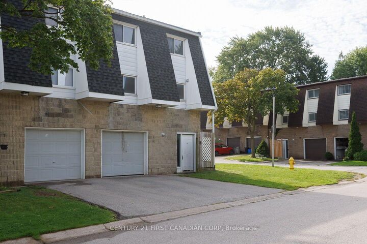 Property Photo:  40 Fairfax Court 16  ON N6G 3Y3 