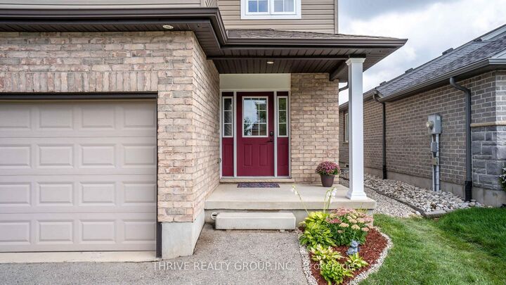 Property Photo:  2695 Foxbend Link N/A  ON N6G 0M7 