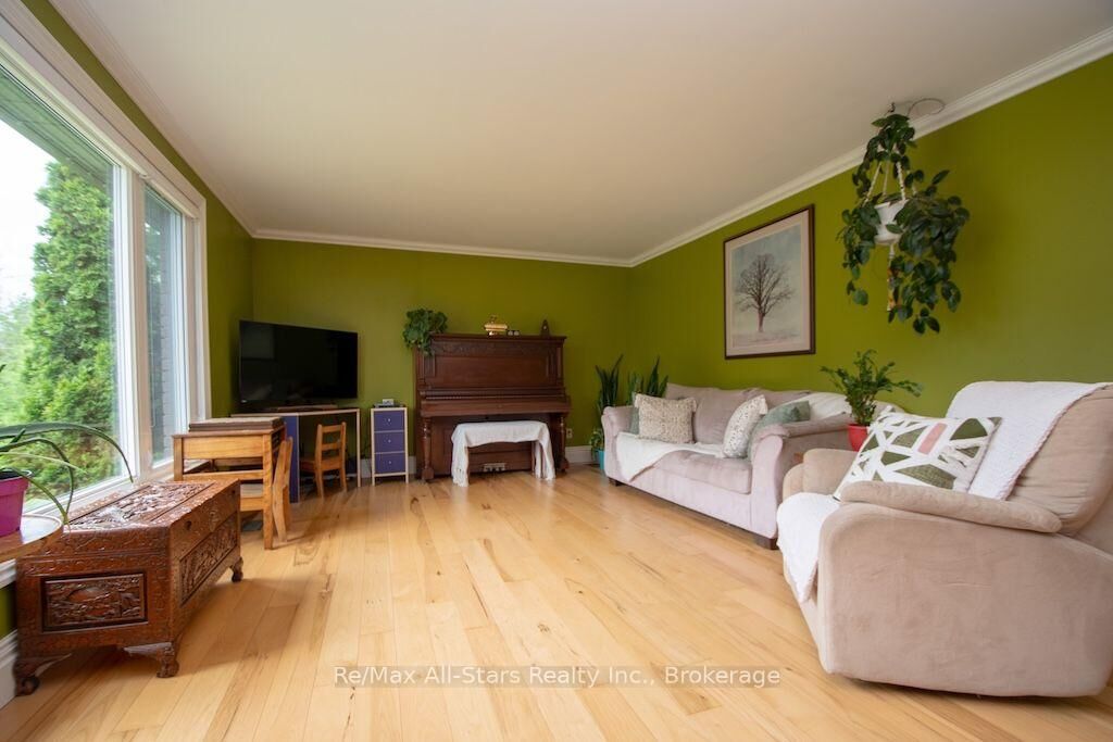 Property Photo:  1571 Elm Tree Road  ON K9V 4R1 