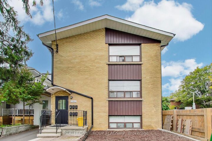 Property Photo: 2302 Lake Shore Boulevard W 1A ON M8V 1B4