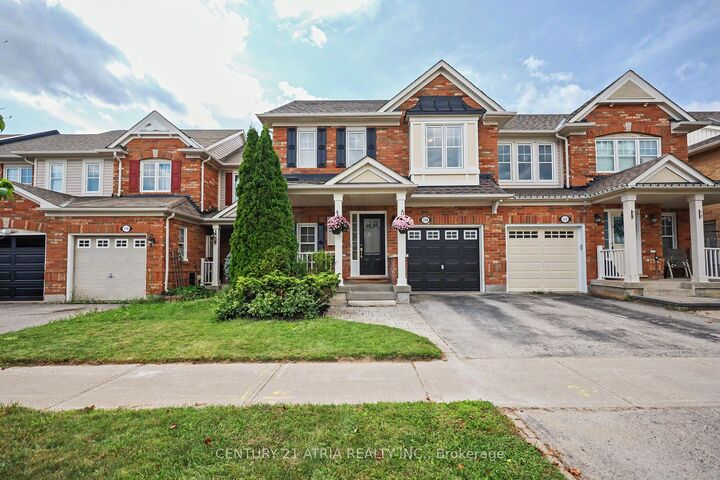 114 Dougherty Crescent — photo 1