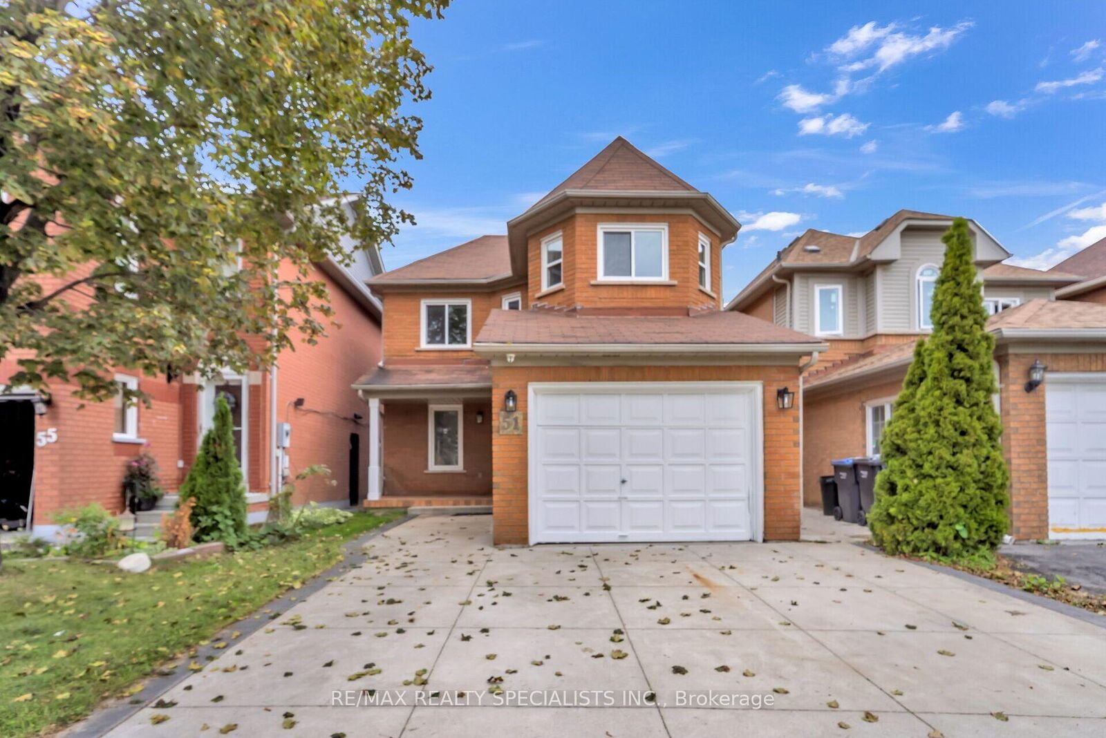 Property Photo:  51 Blue Spruce Street  ON L6R 1C4 