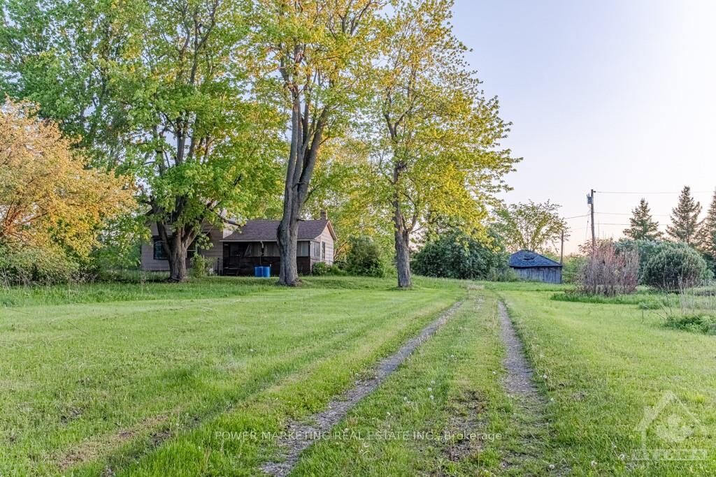 Property Photo:  2720 Wylie Road  ON K0B 1H0 
