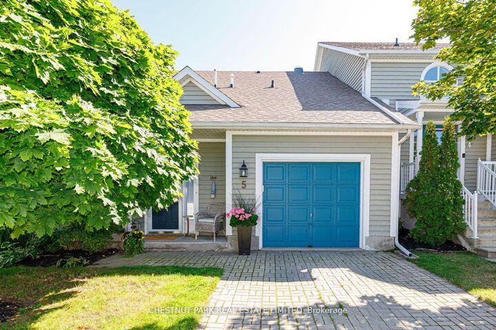 Property Photo:  5 Cranberry Surf N/A  ON L9Y 5C4 