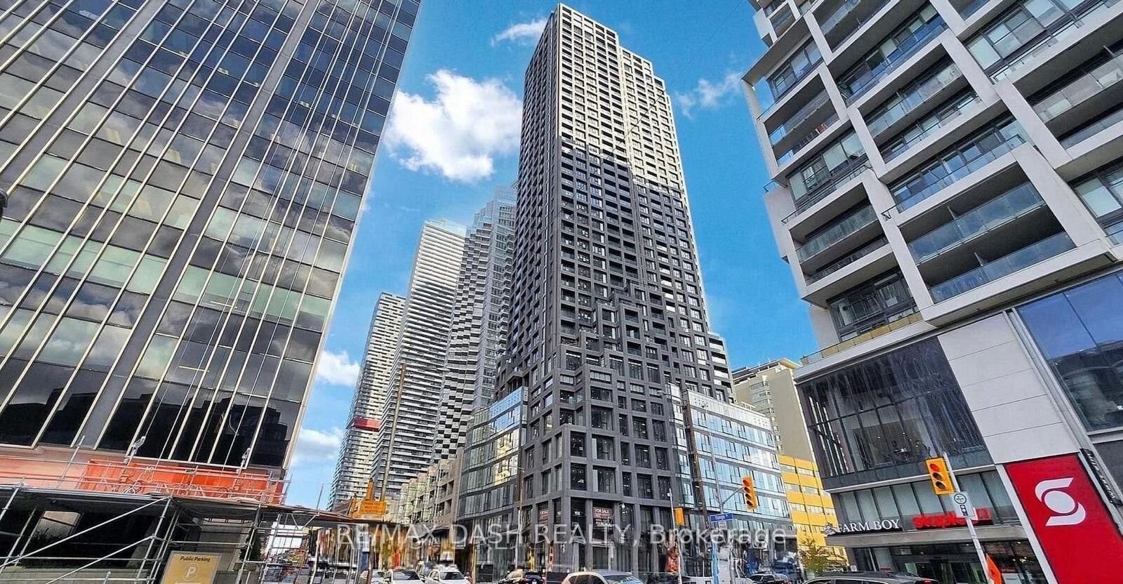 Property Photo:  20 Soudan Avenue 1905  ON M4S 1V5 