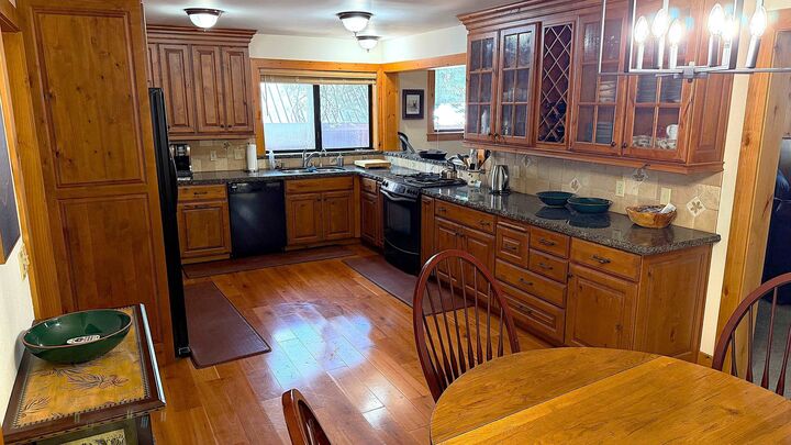 Property Photo:  13465 Heidi Way  CA 96161 