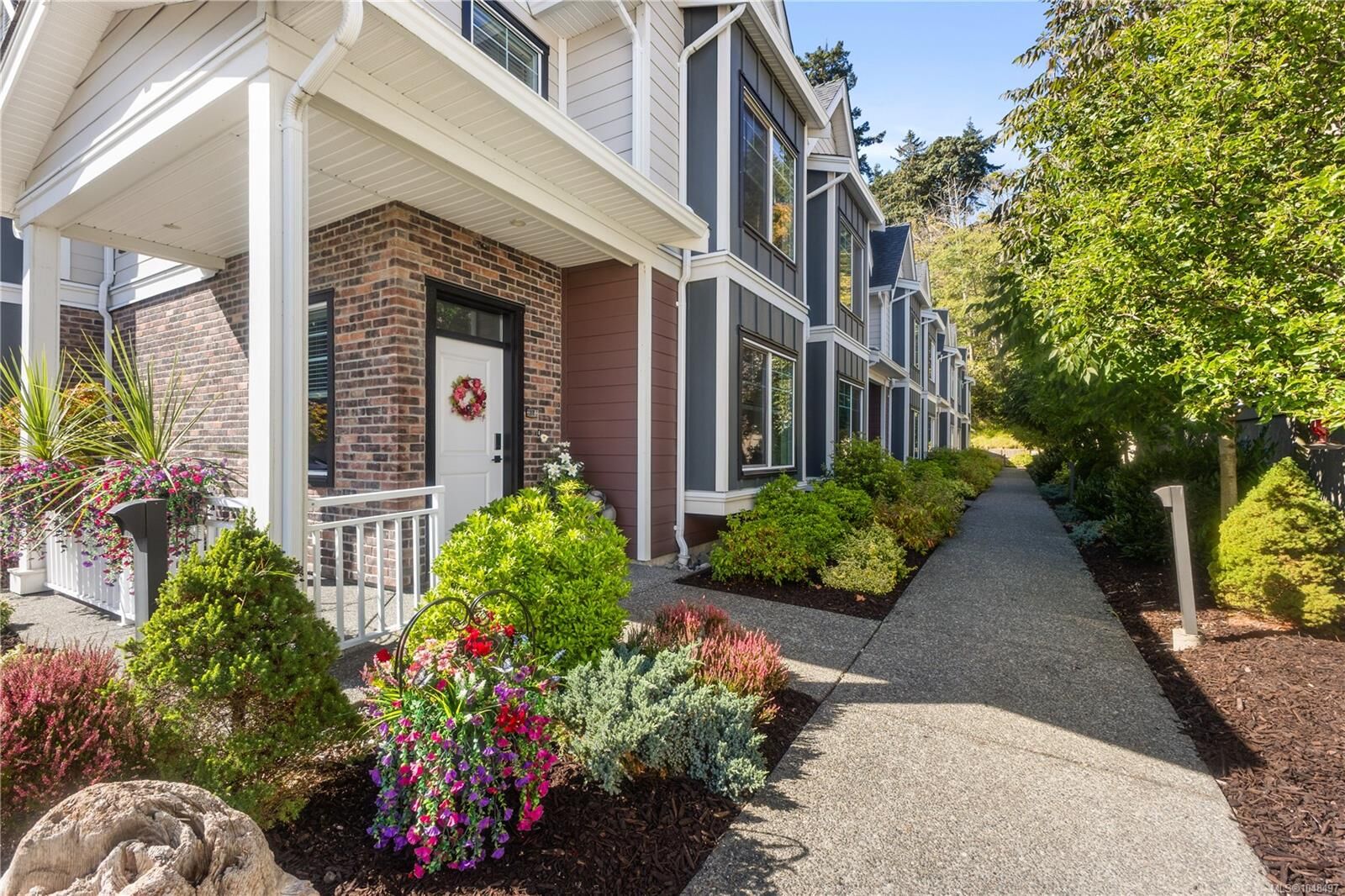 Property Photo:  796 Island Hwy S #1  BC V9W 1A6 