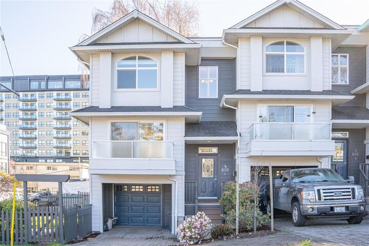 Property Photo:  601 Nelson St #4  BC V9A 6P7 