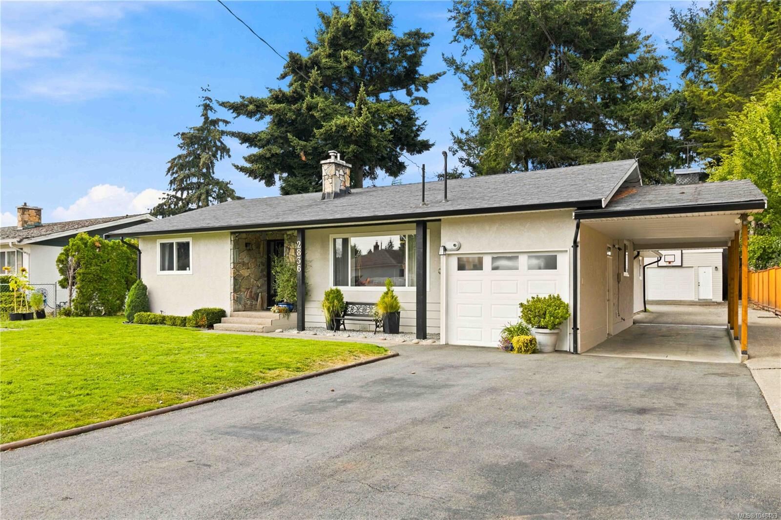 Property Photo:  2836 Rita Rd  BC V9B 3Z8 