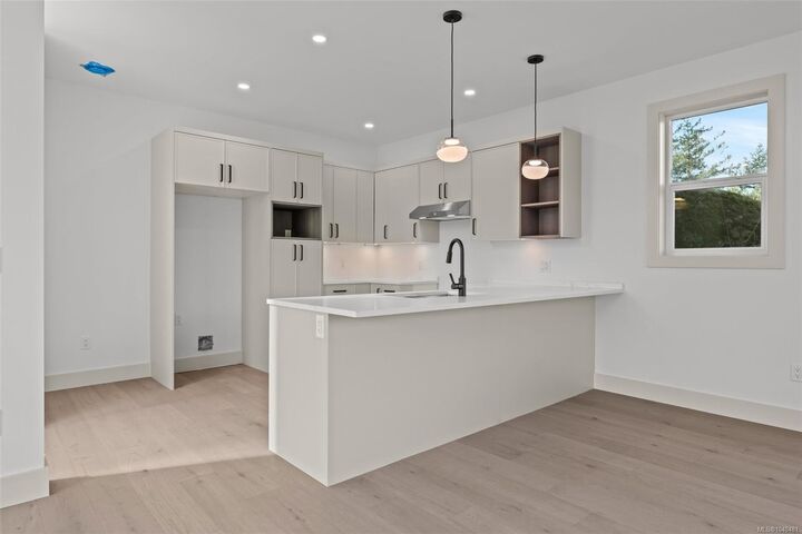 Property Photo:  571 Bezanton Way #1  BC V9C 0H2 