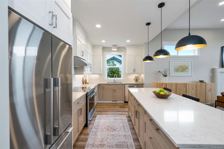 Property Photo:  913 Craig Rd  BC V9G 2C4 