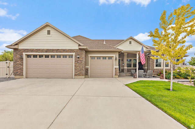 Property Photo:  1879 E Tickville Cir  UT 84005 