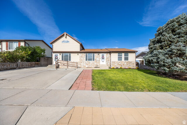 Property Photo:  3646 S Buckeroo Dr W  UT 84044 