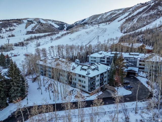 Property Photo:  405 Silver King Dr 121  UT 84060 