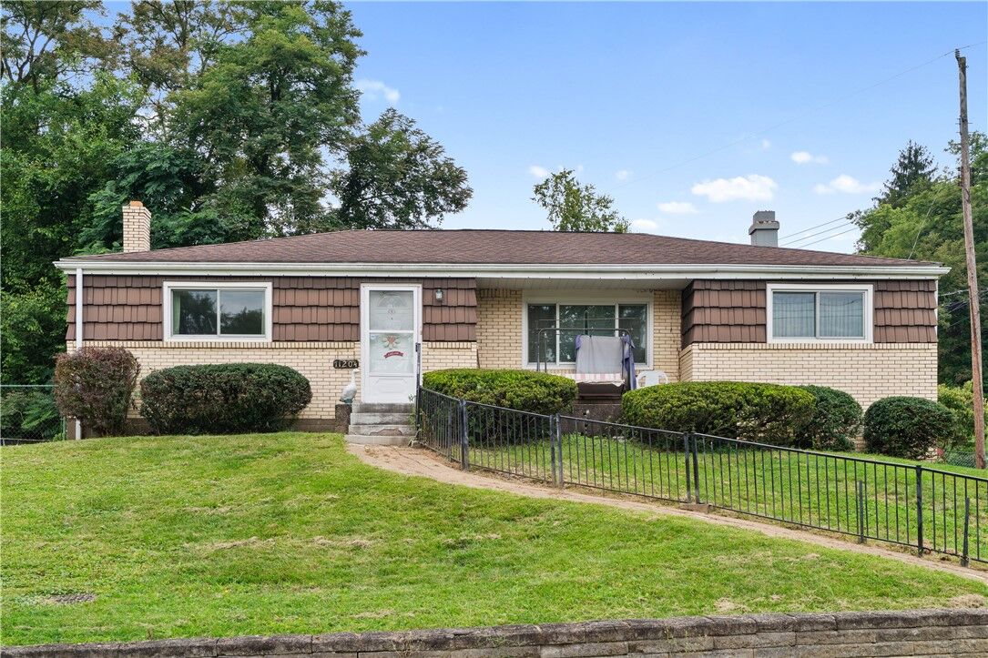 Property Photo:  11204 Azalea Dr  PA 15235 