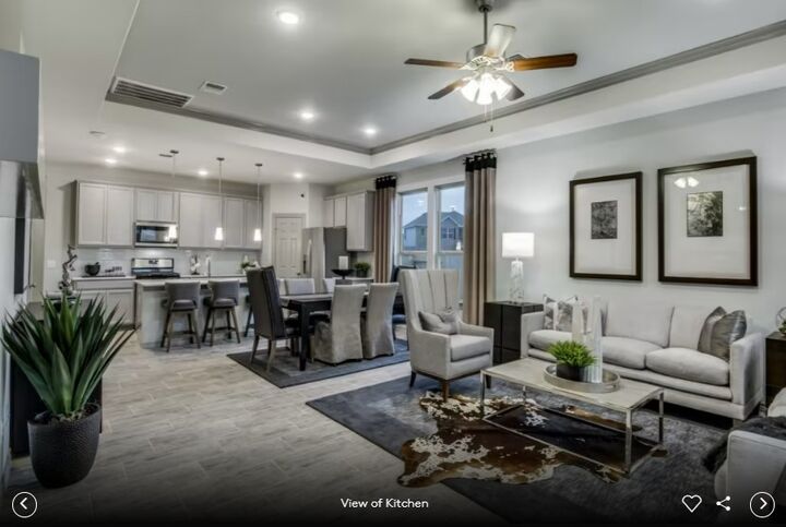 Property Photo:  208 Amista Drive  TX 78642 