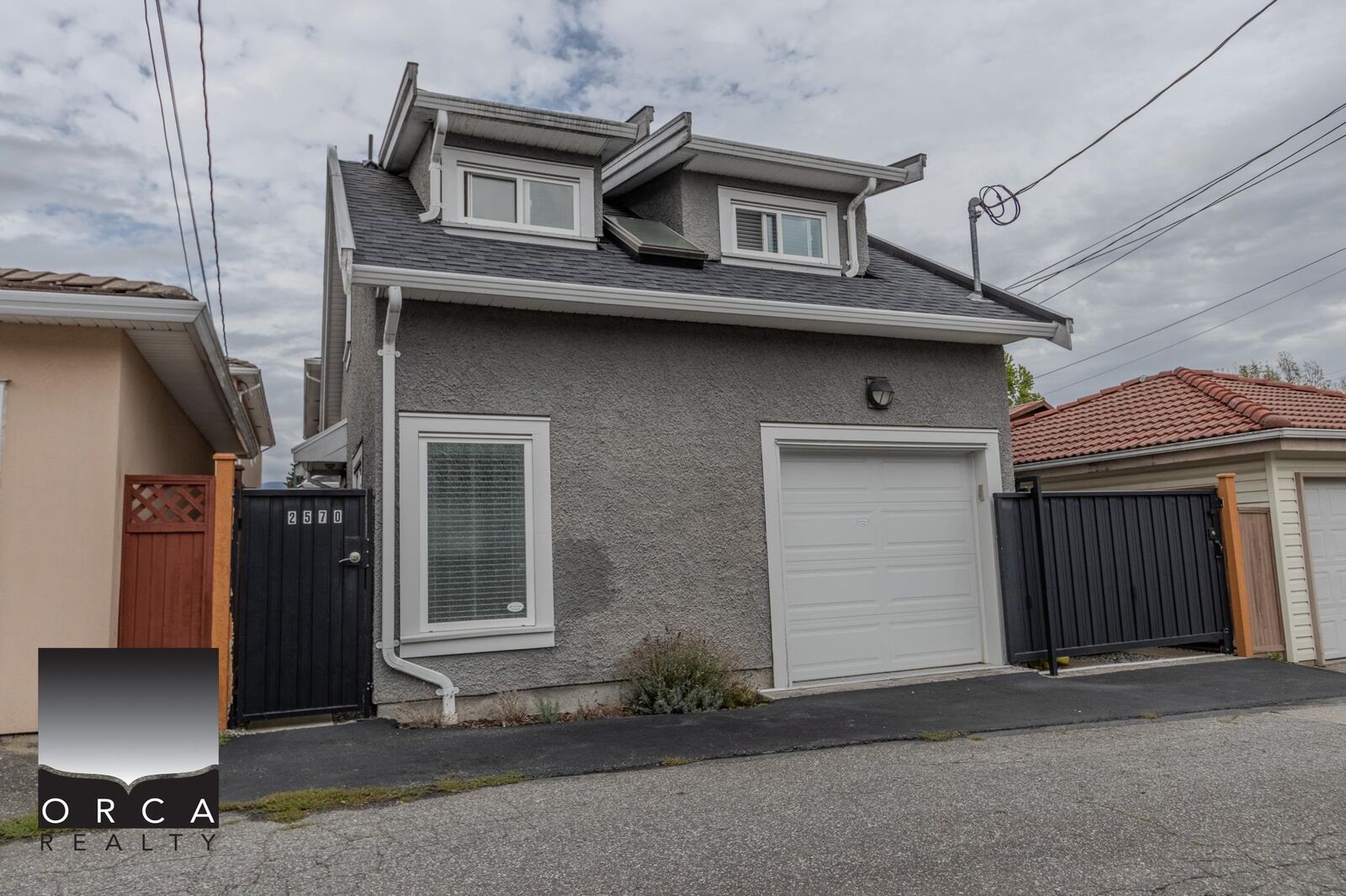 Property Photo:  2570 E 2nd Avenue  BC V5M 1C6 