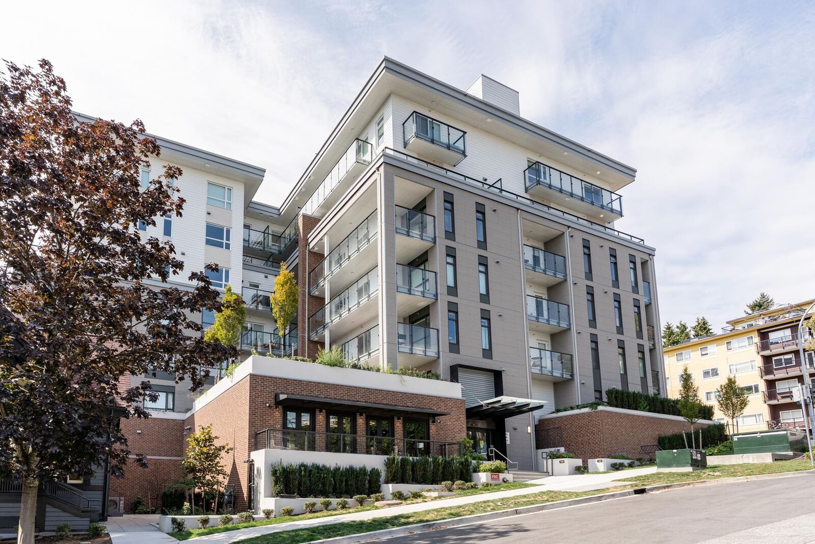 Property Photo: 82 First Street 421 BC V3L 0L8