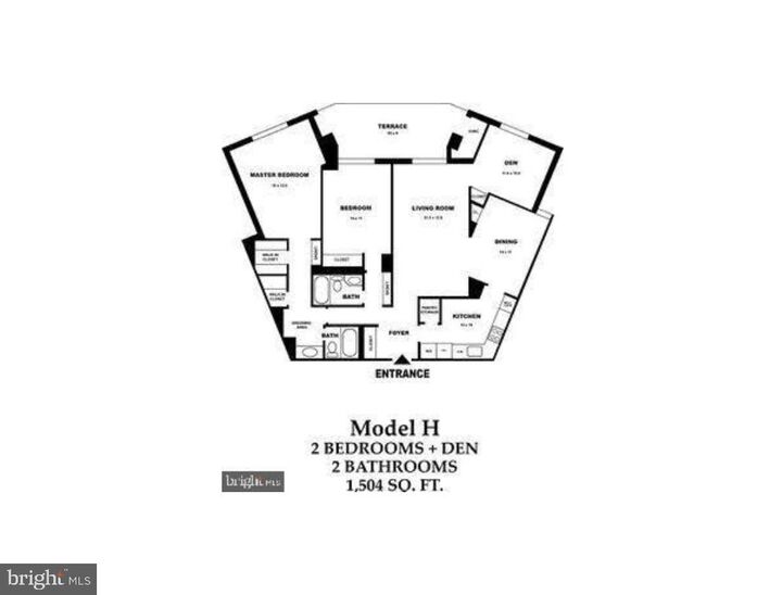 Property Photo: 8360 Greensboro Drive 114 VA 22102