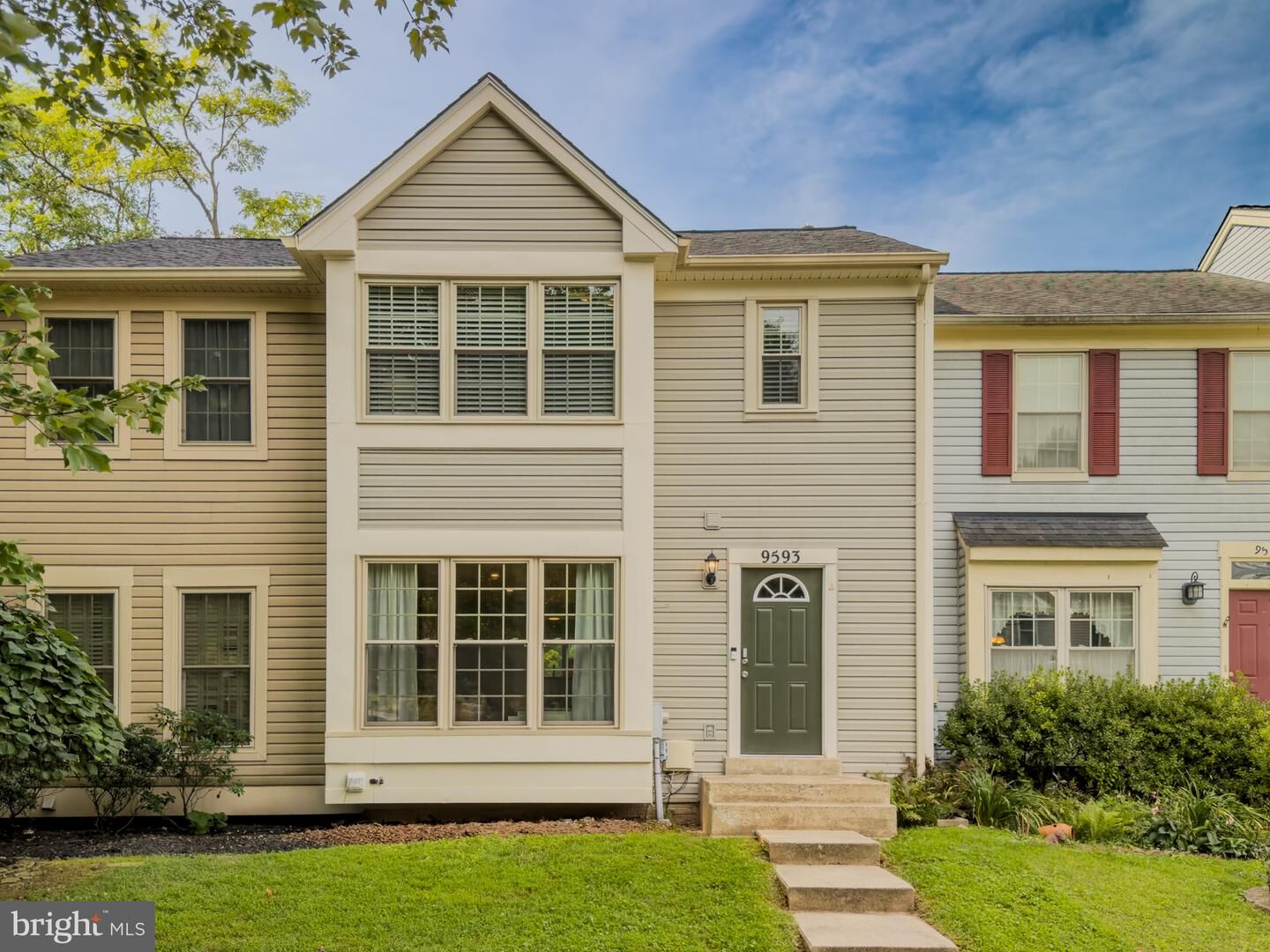 Property Photo:  9593 White Pillar Terrace  MD 20882 