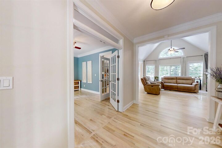 Property Photo: 118 Tayport Drive NC 28166